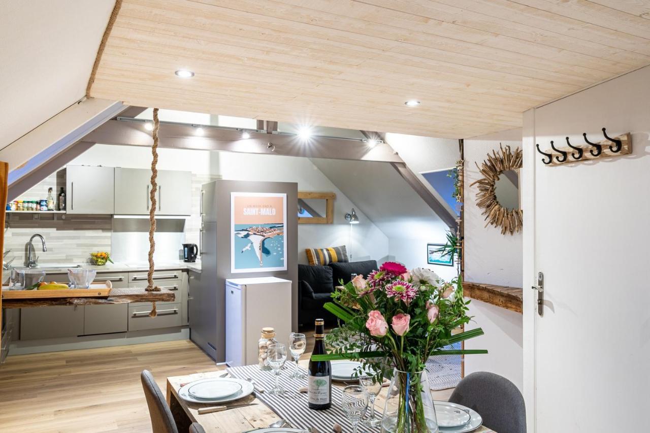 Le Petit Melorien Apartment Saint-Méloir-des-Ondes Екстериор снимка